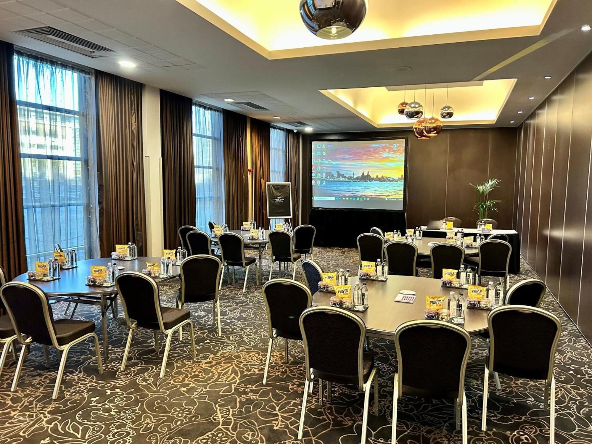 Crowne Plaza Liverpool City Centre By Ihg Exterior photo