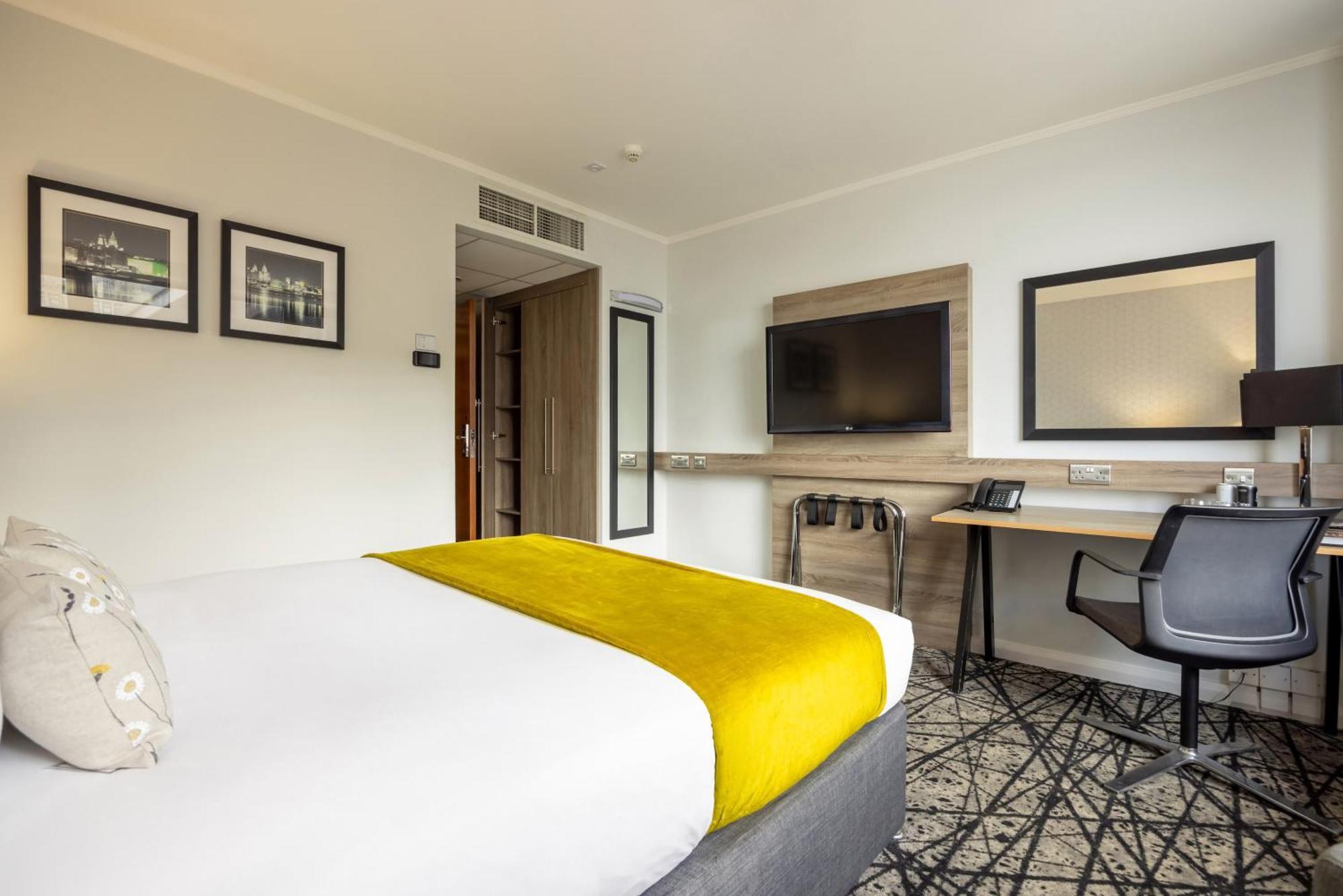Crowne Plaza Liverpool City Centre By Ihg Exterior photo